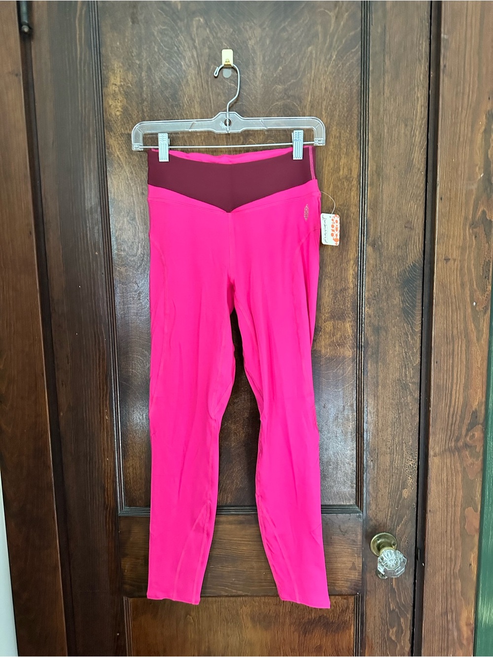 Women’s Free People Fuchsia Athletic Leggings with Contrast Waistband